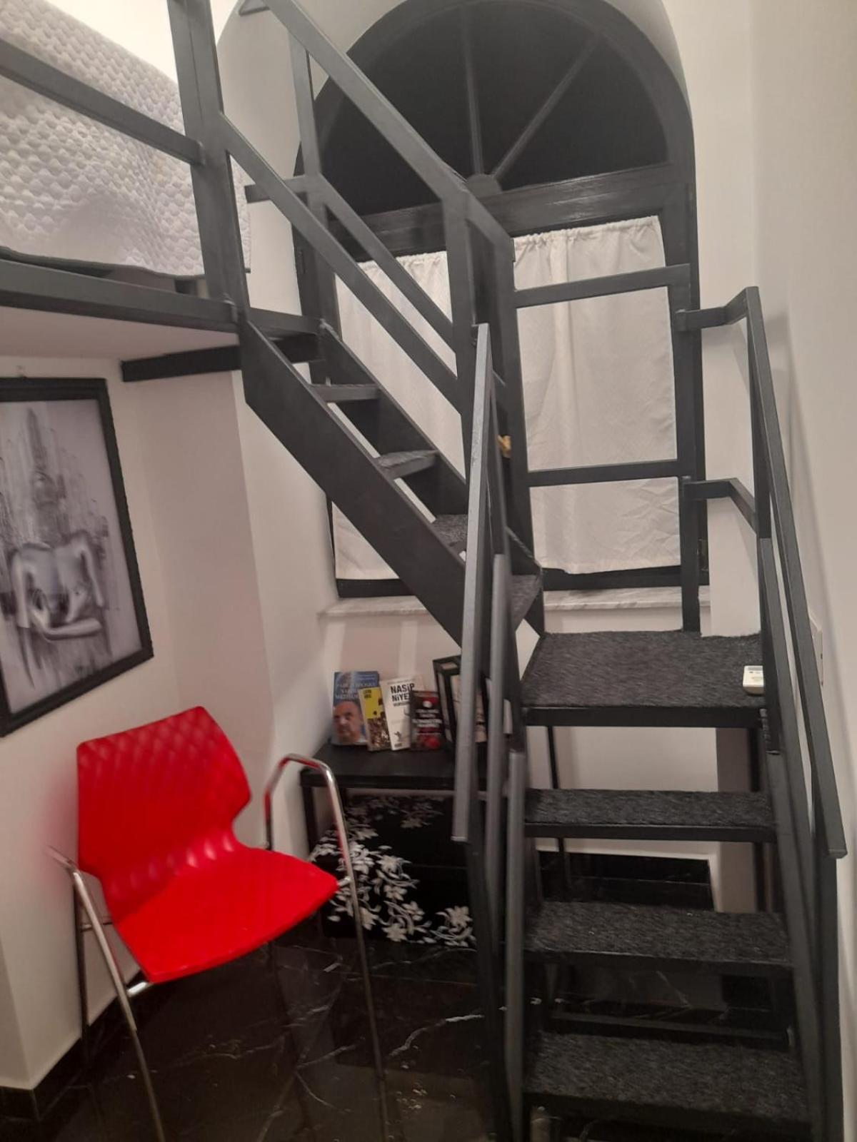 מלון Lux House Naples Airport מראה חיצוני תמונה